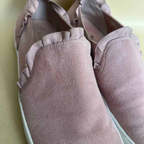 Kate Spade Lillie Pink Suede Ruffle Slip-On Sneakers Leather Upper Size 8.5 - Picture 7 of 14